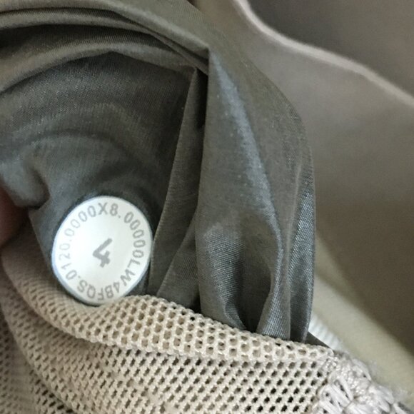 LULULEMON Gathering Storm Short Jacket Womens Size 4 Waterproof Windproof Beige - Picture 11 of 16